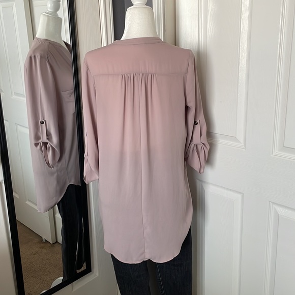 Lush drapery tunic top in blush - Picture 7 of 9